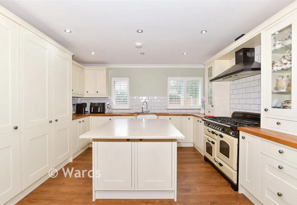 Kitchen - Offham Road, West Malling, Kent - Wards of Kent