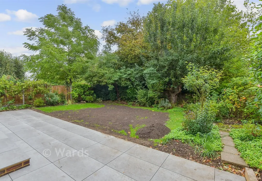 Rear Garden - Offham Road, West Malling, Kent - Wards of Kent
