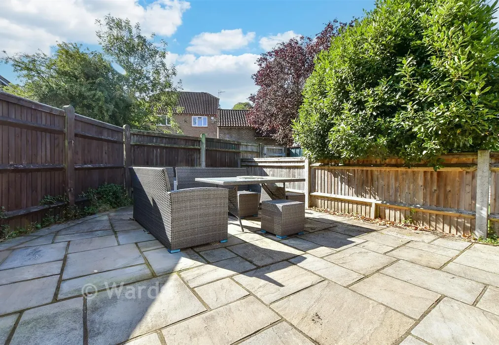 Patio / Decking - College Avenue, Tonbridge, Kent - Wards of Kent