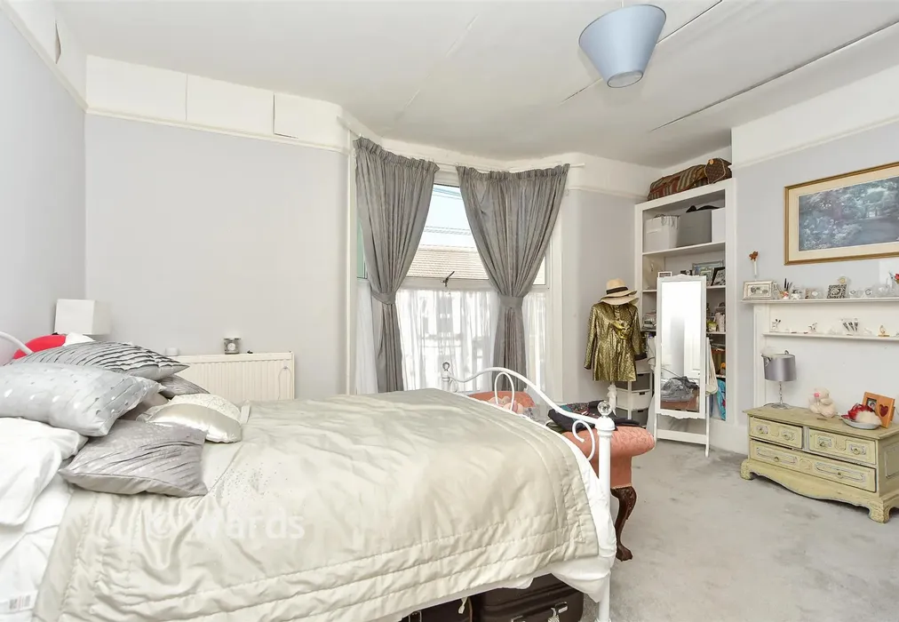 Bedroom 1 - Alma Road, Sheerness, Kent - Wards of Kent