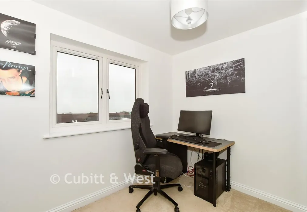 Bedroom 2 - Bailey Place, Crowborough, East Sussex - Wards of Kent