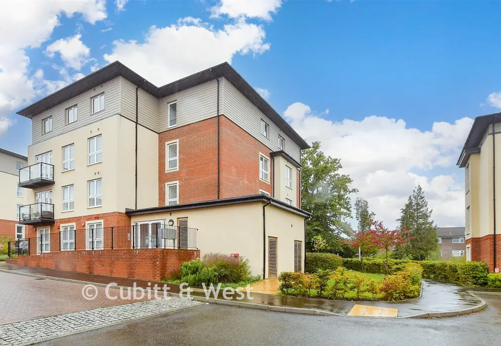 External (Brochure) - Bailey Place, Crowborough, East Sussex - Wards of Kent