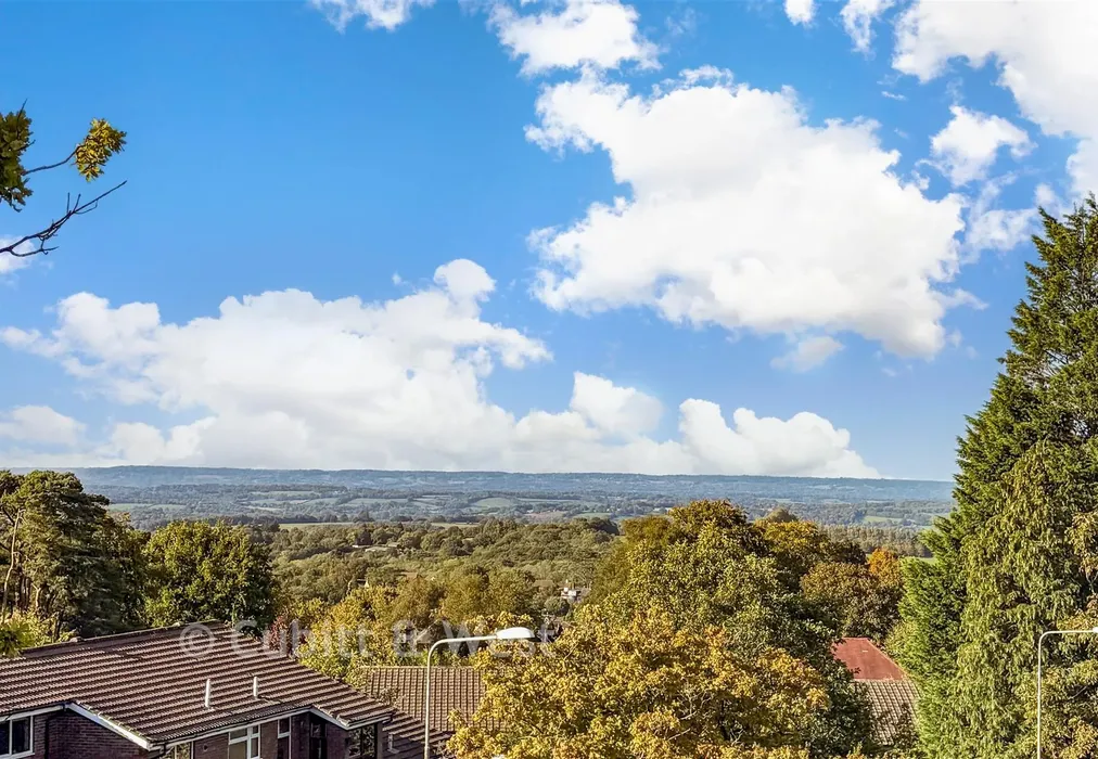 Views To Front - Bailey Place, Crowborough, East Sussex - Wards of Kent