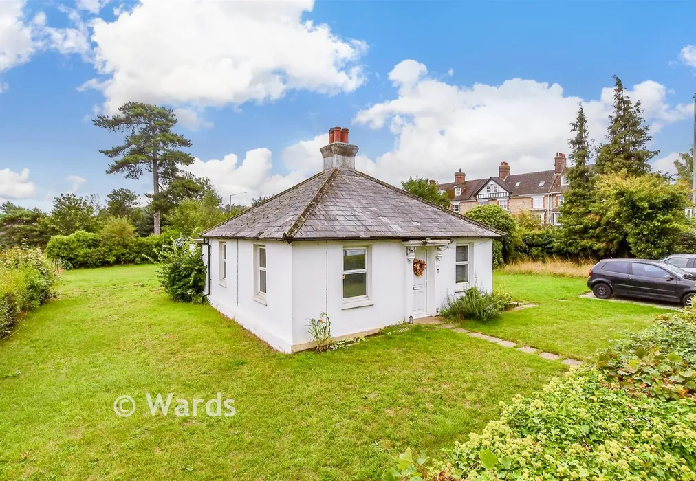 External (Web) - London Road, Ditton, Aylesford, Kent - Wards of Kent