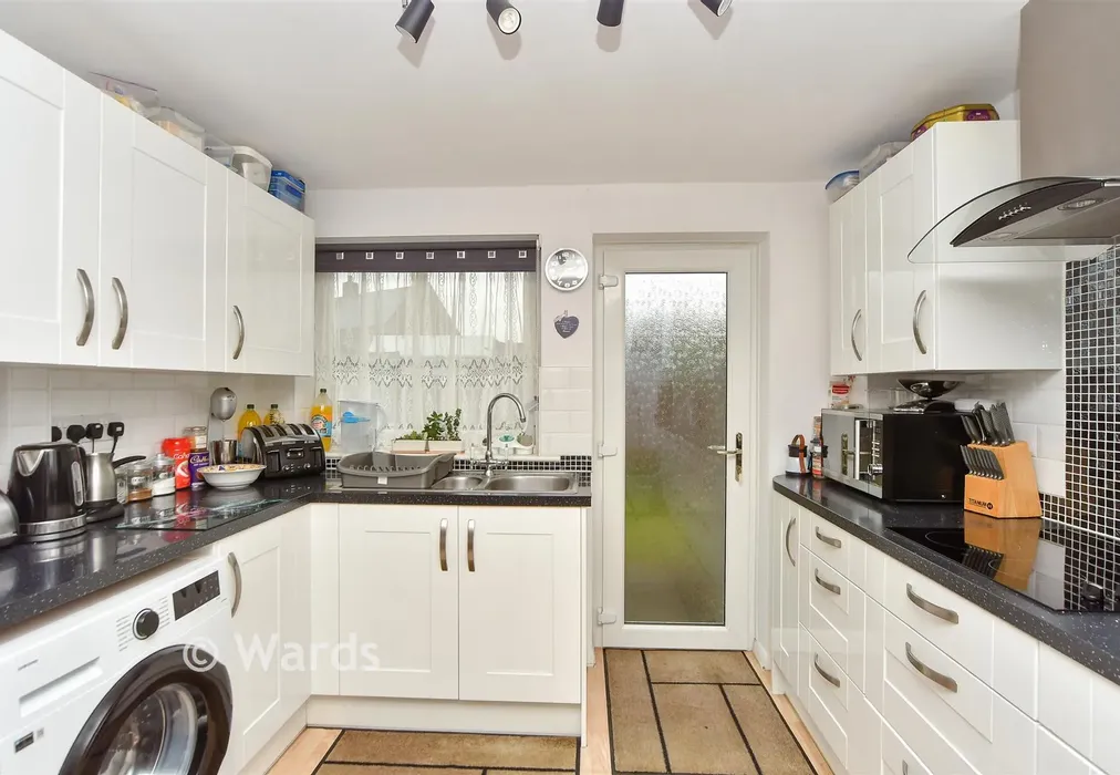 Kitchen - Hodgson Crescent, Snodland, Kent - Wards of Kent