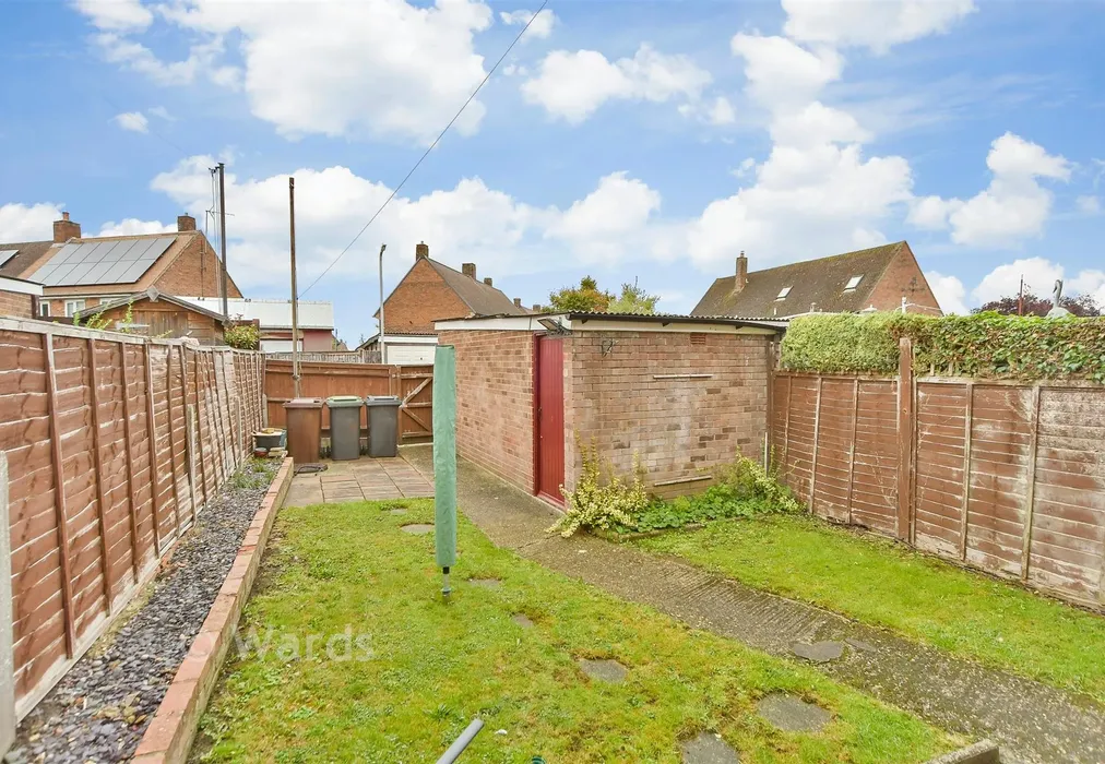 Rear Garden - Hodgson Crescent, Snodland, Kent - Wards of Kent
