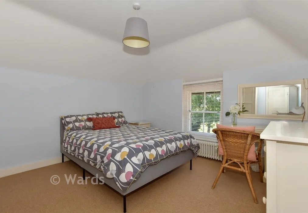Bedroom 4 - The Green, Boughton Monchelsea, Maidstone, Kent - Wards of Kent