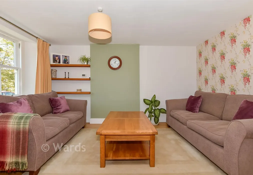 Lounge/Diner - The Green, Boughton Monchelsea, Maidstone, Kent - Wards of Kent