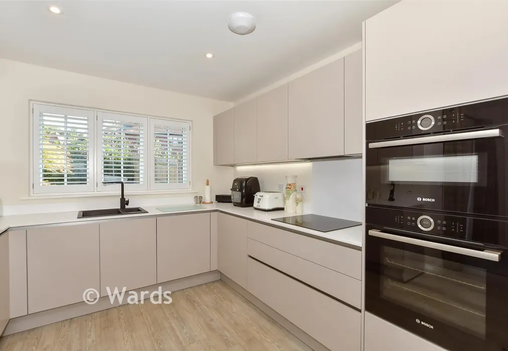 Kitchen/Diner - Hawthornden Grove, Yalding, Maidstone, Kent - Wards of Kent