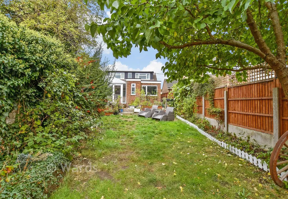 Rear Garden - Nelson Avenue, Minster On Sea, Sheerness, Kent - Wards of Kent