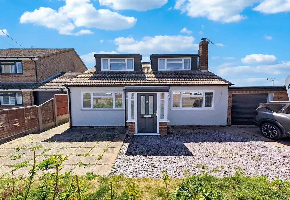 Front (Web) - Nelson Avenue, Minster On Sea, Sheerness, Kent - Wards of Kent