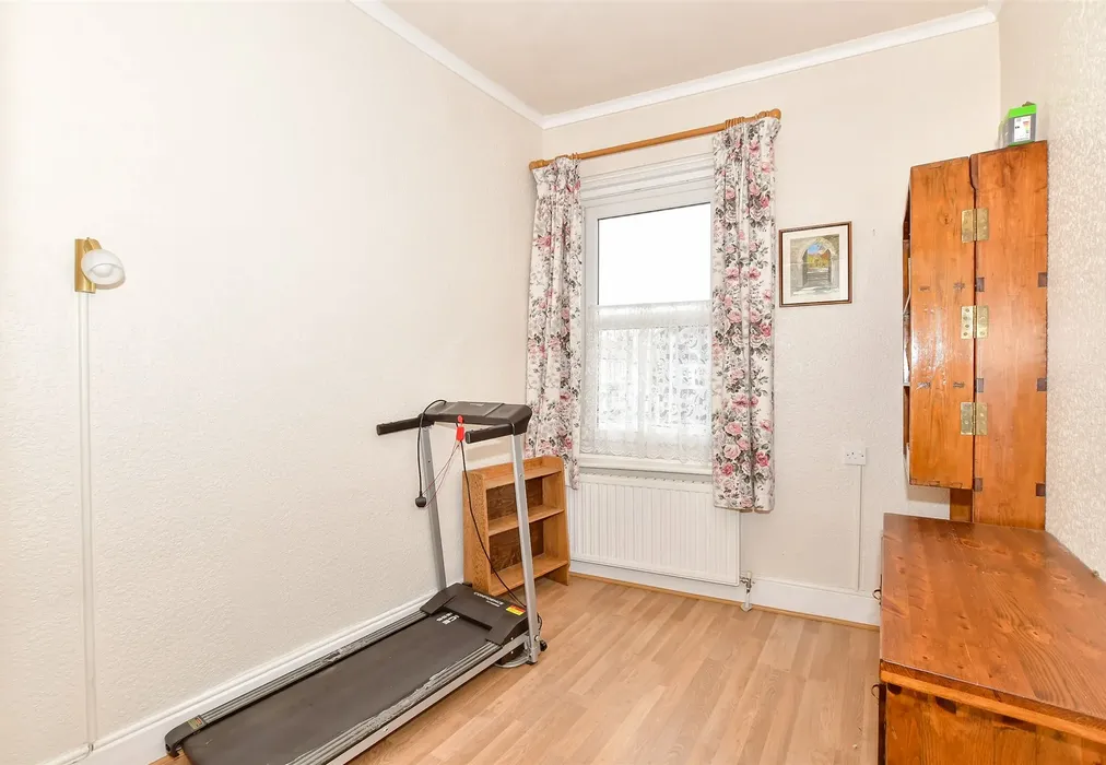 Bedroom 3 - Kimberley Road, Southsea, Hampshire - Wards of Kent