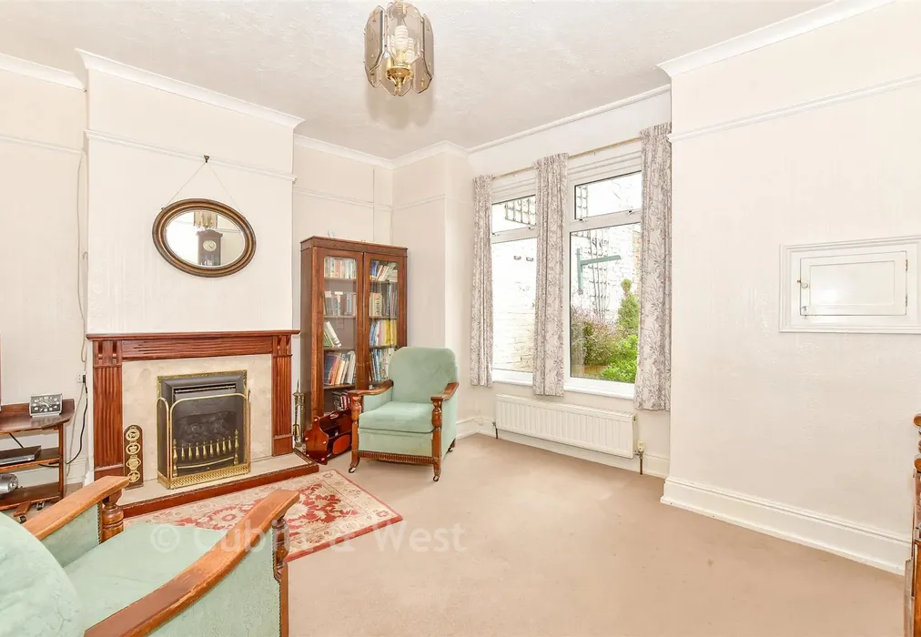Dining Room - Kimberley Road, Southsea, Hampshire - Wards of Kent