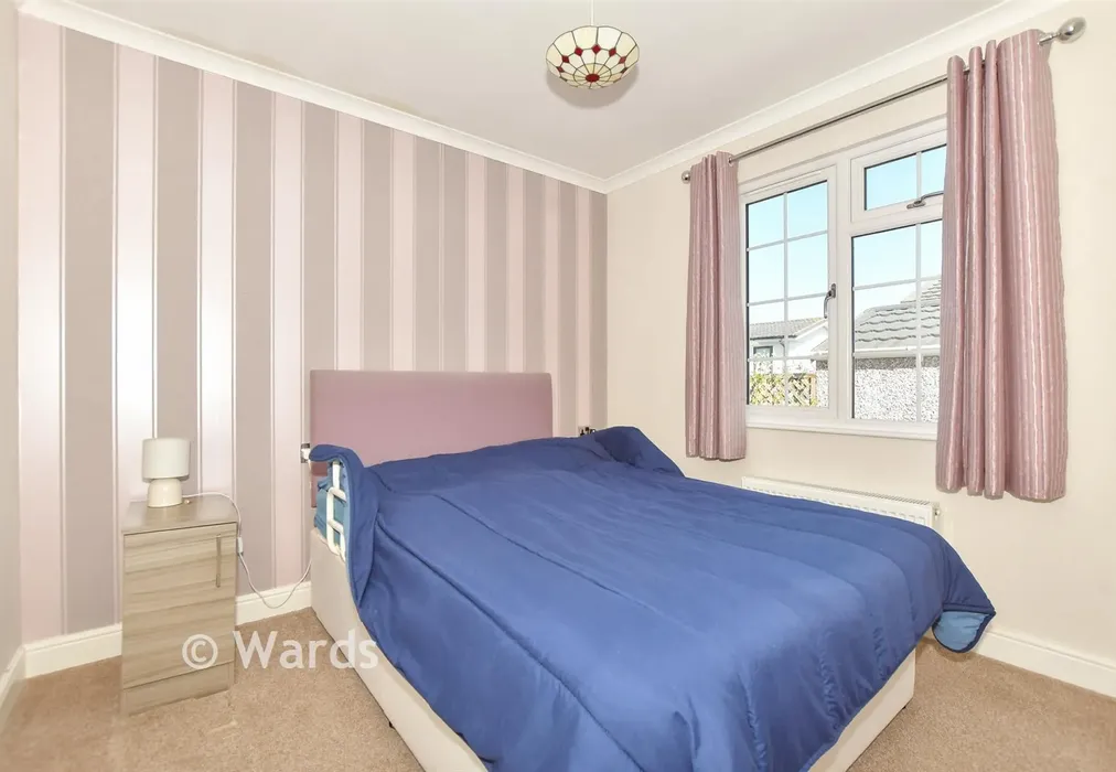 Bedroom 2 - Oatfield Way, Hythe, Kent - Wards of Kent
