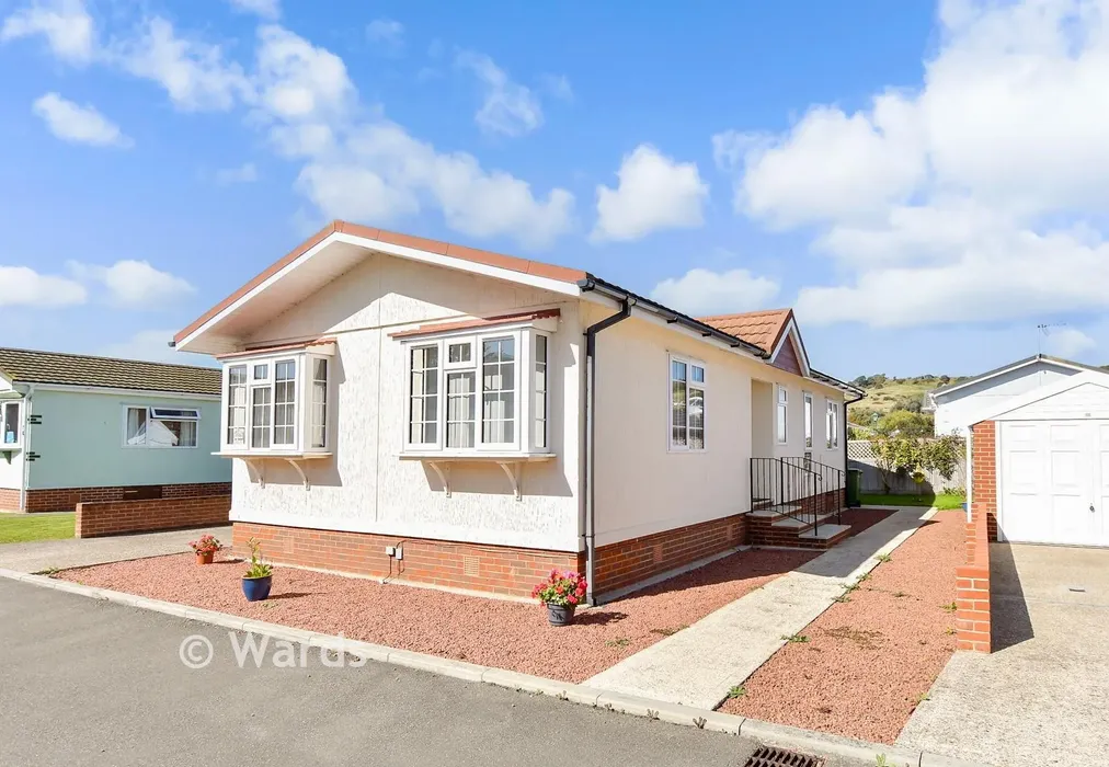 External (Web) - Oatfield Way, Hythe, Kent - Wards of Kent