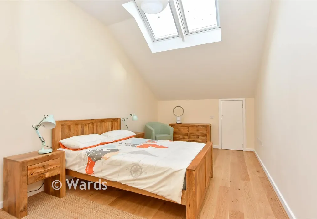 Bedroom 2 - Dunlin Drive, St Mary's Island, Chatham, Kent - Wards of Kent