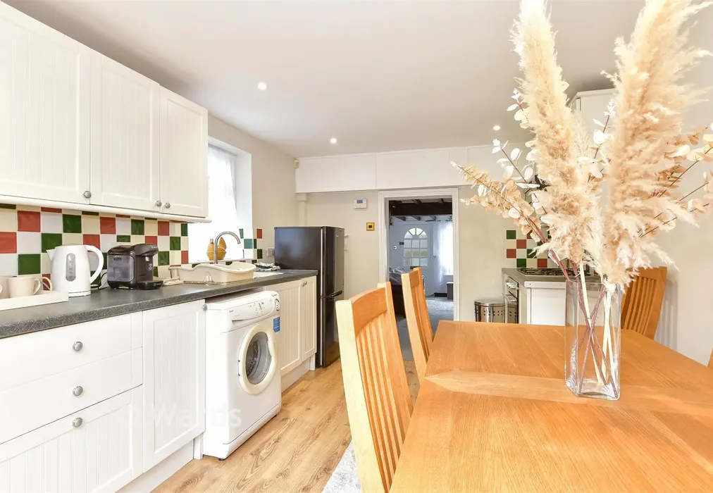 Kitchen/Diner - School Lane, West Kingsdown, Kent - Wards of Kent