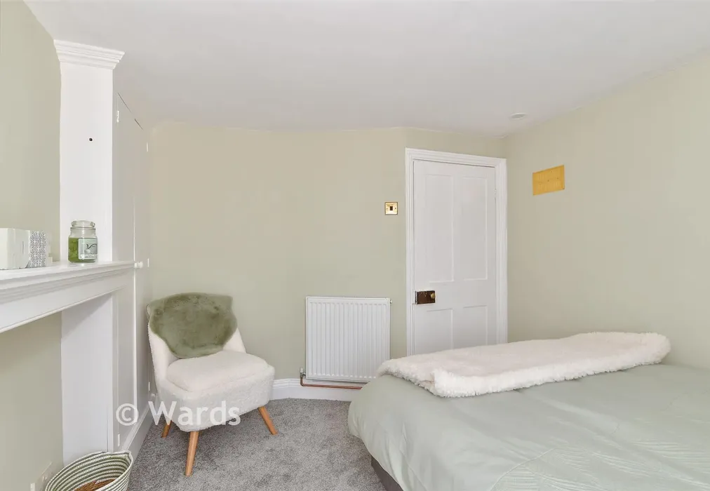 Bedroom - School Lane, West Kingsdown, Kent - Wards of Kent