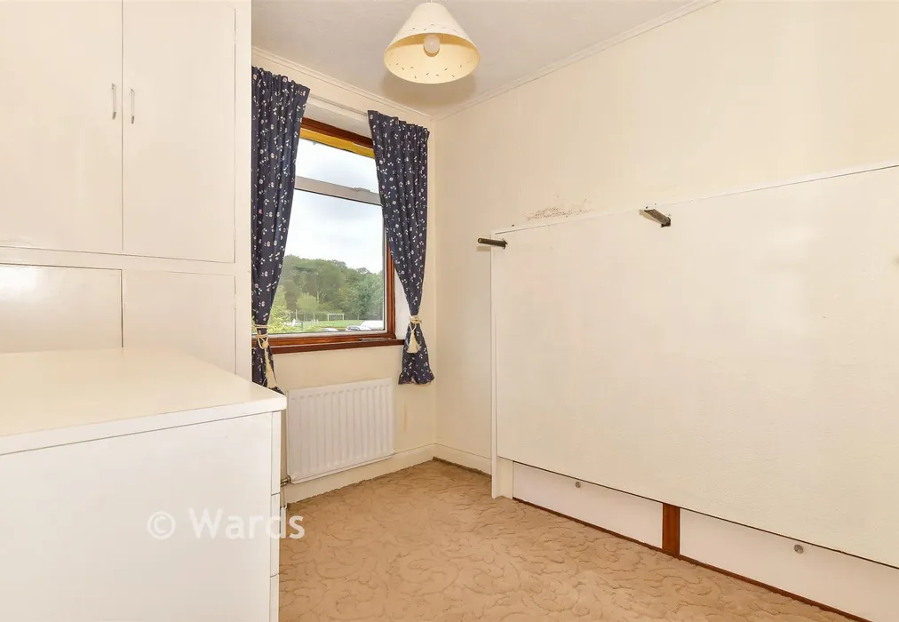 Bedroom 3 - Eastcote Road, Welling, Kent - Wards of Kent