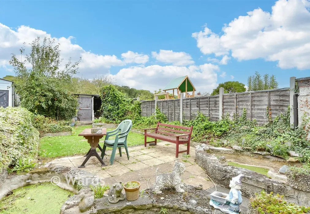Rear Garden - Eastcote Road, Welling, Kent - Wards of Kent
