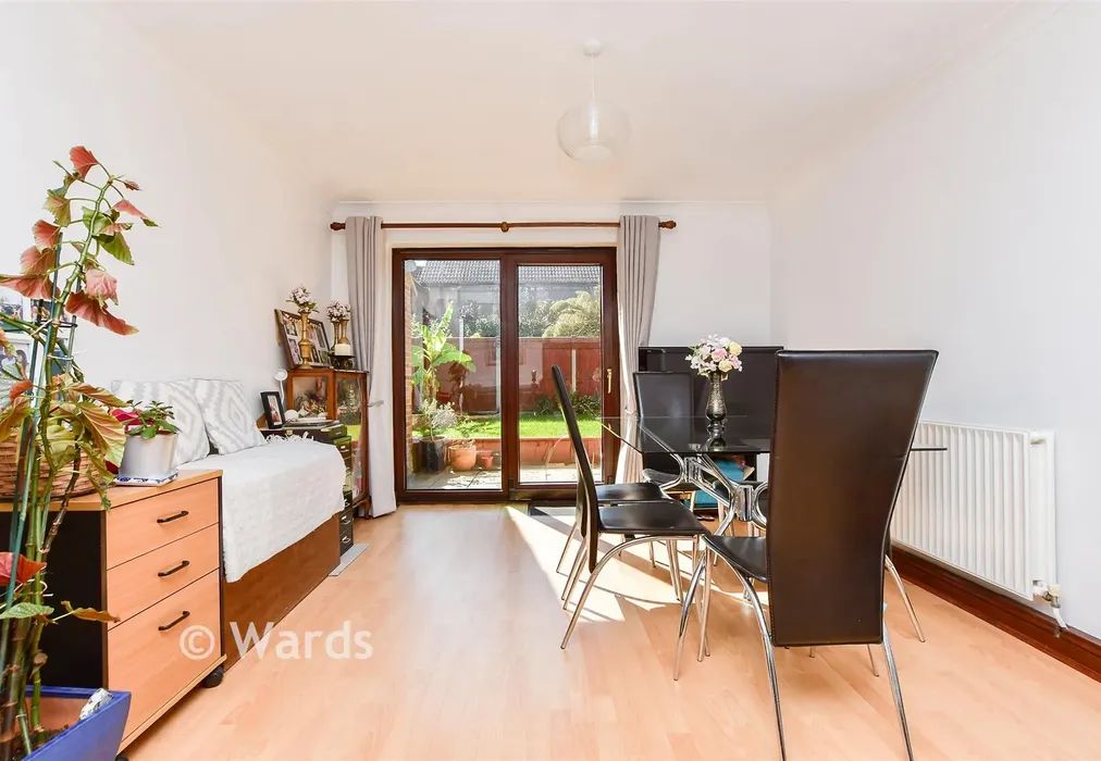 Dining Area - Bromstone Road, Broadstairs, Kent - Wards of Kent