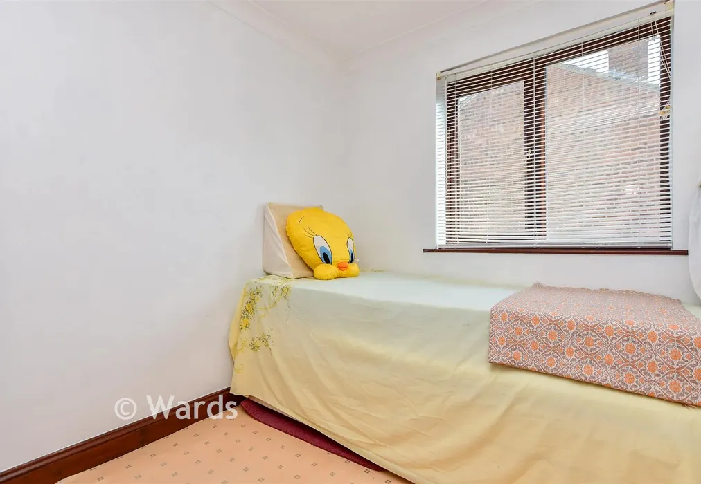 Bedroom 3 - Bromstone Road, Broadstairs, Kent - Wards of Kent
