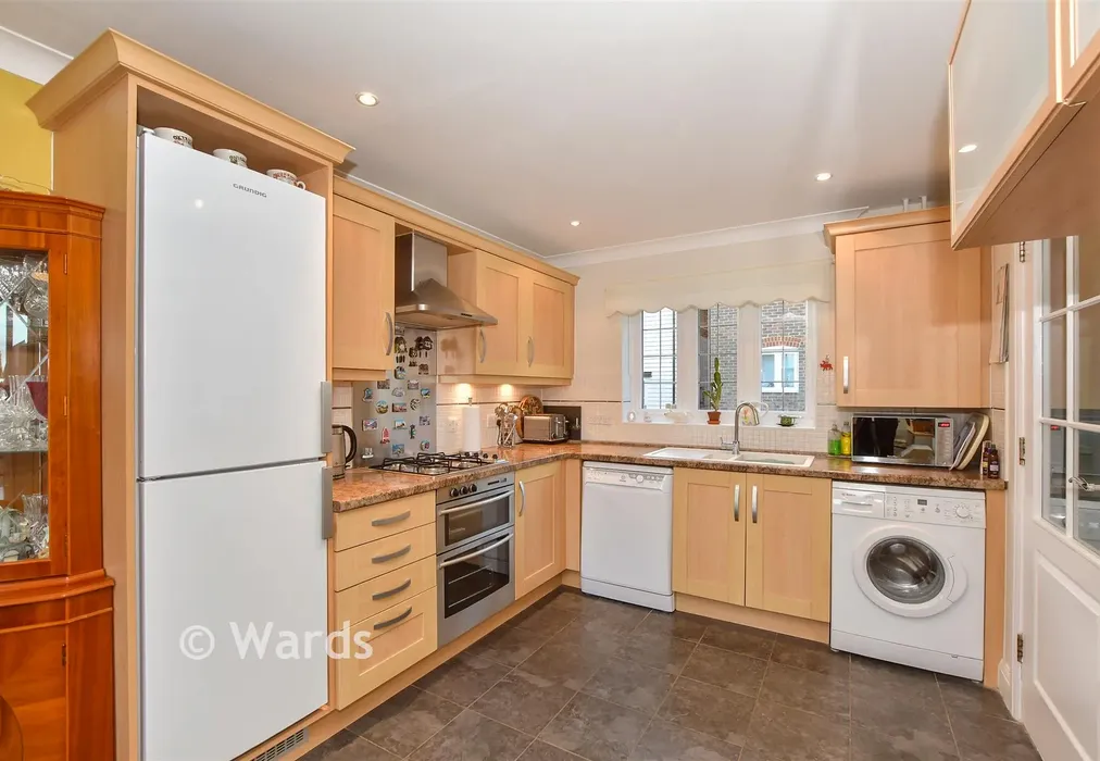 Kitchen/Dining Room - Greyhound Chase, Ashford, Kent - Wards of Kent