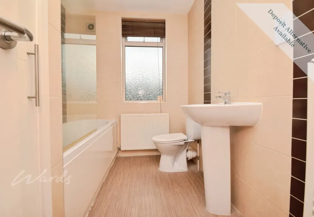 Bathroom - Lowther Road Dover CT17 - Wards of Kent