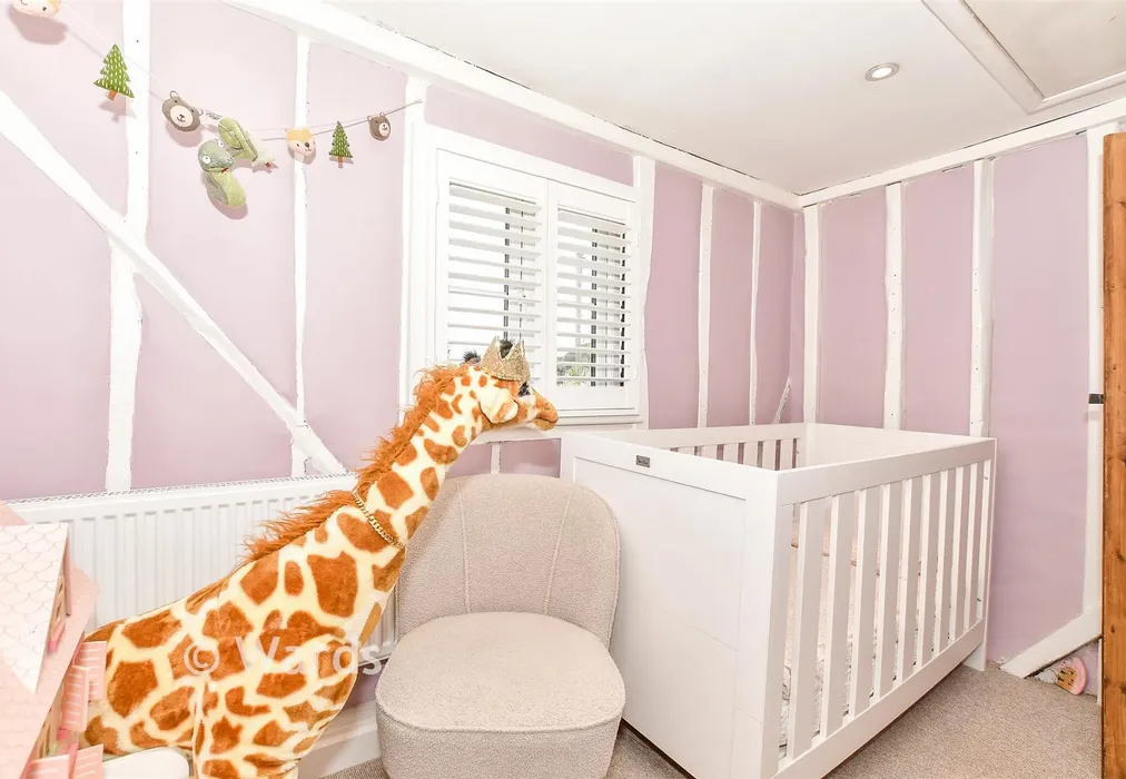Bedroom 3 - Wheeler Street, Headcorn, Ashford, Kent - Wards of Kent