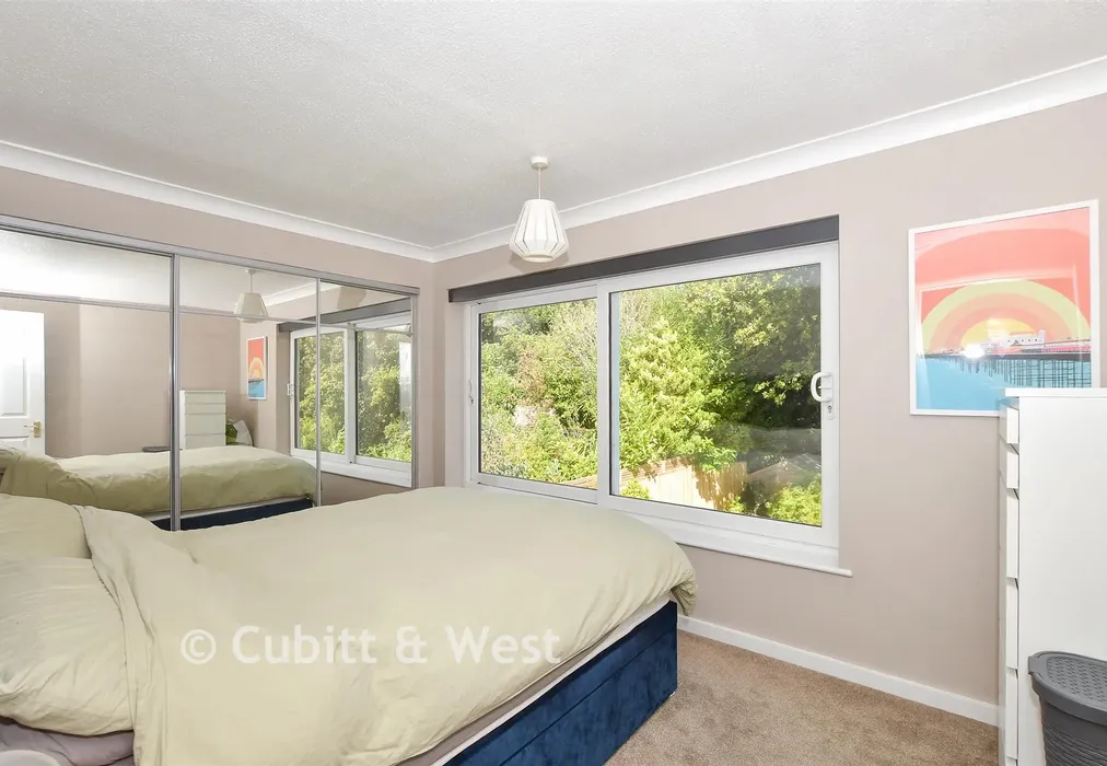 Bedroom 2 - Estcots Drive, East Grinstead, West Sussex - Wards of Kent