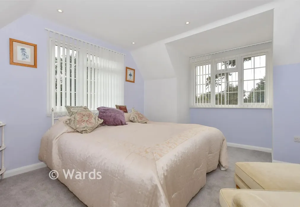 Bedroom 4 - Maidstone Road, Lenham, Maidstone, Kent - Wards of Kent