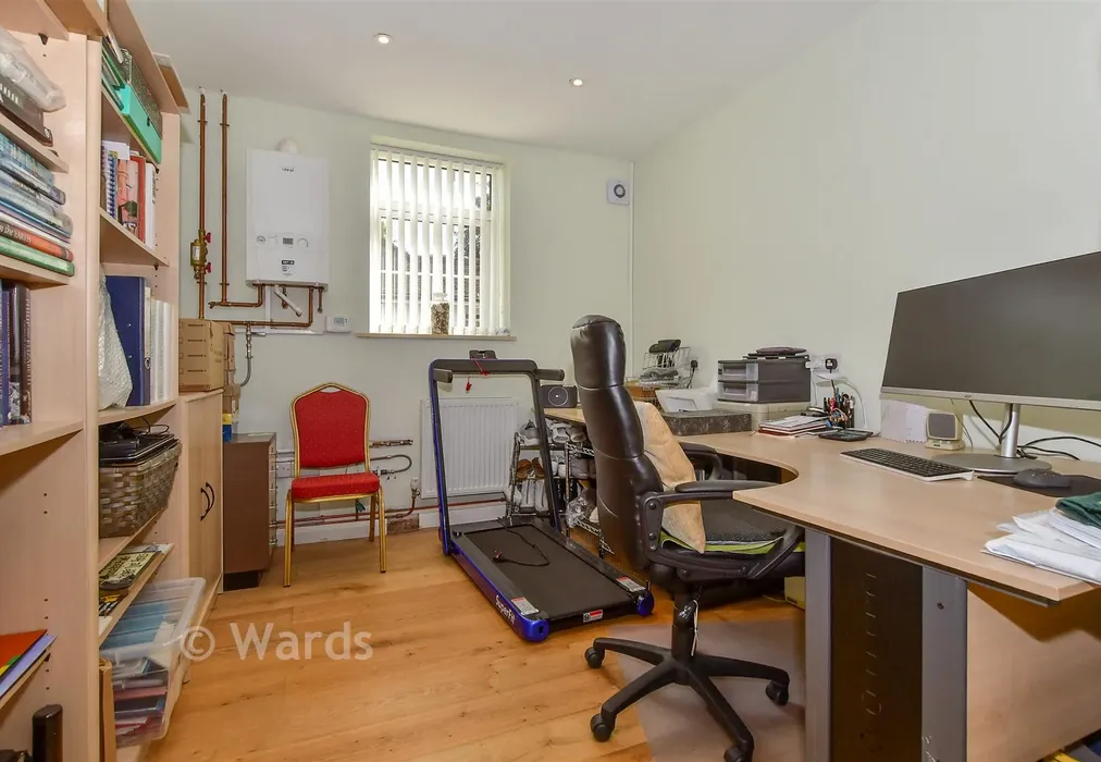 Office - Maidstone Road, Lenham, Maidstone, Kent - Wards of Kent