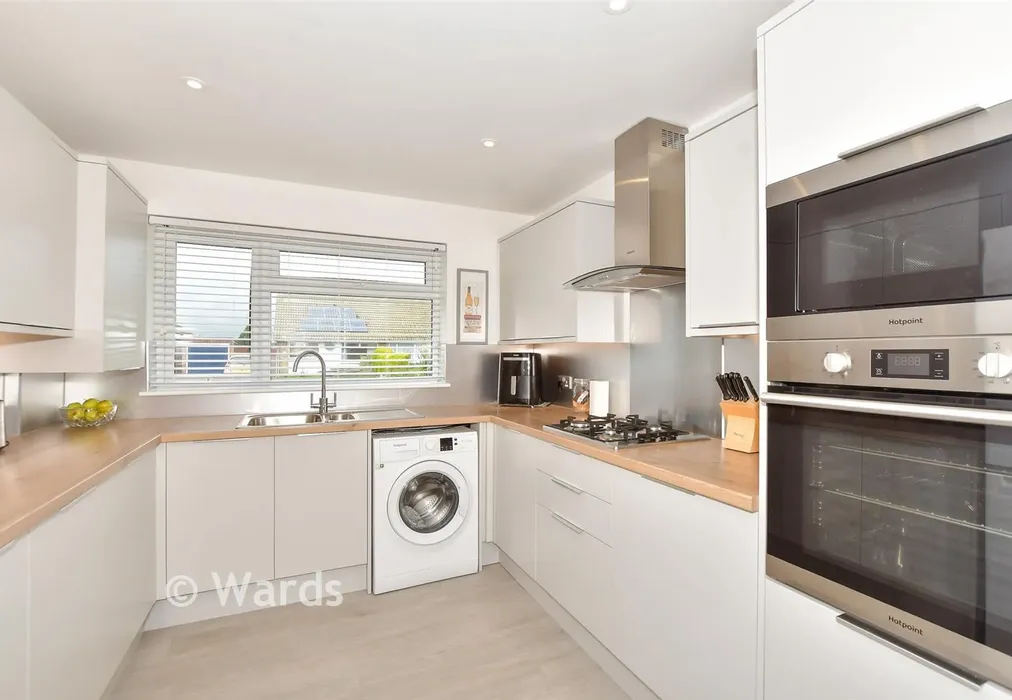 Kitchen - Adie Road, Greatstone, Kent - Wards of Kent