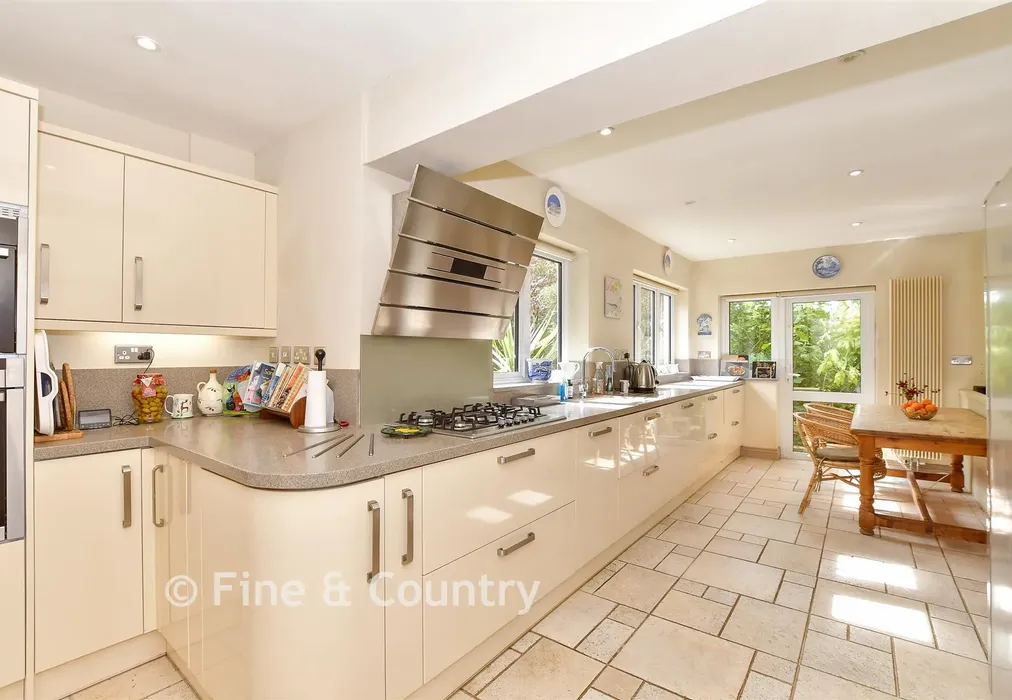 Kitchen/ Breakfast Room - Piccadilly Lane, Mayfield, East Sussex - Wards of Kent