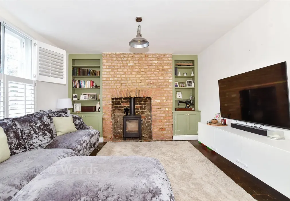 Lounge - Sandling Road, Maidstone, Kent - Wards of Kent