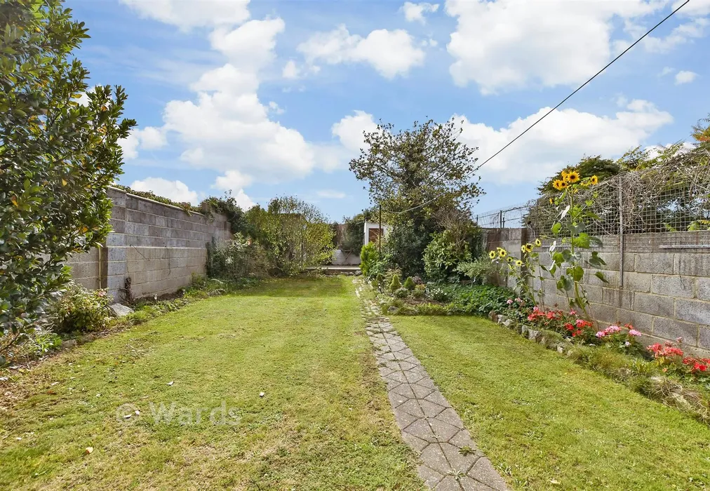 Rear Garden - Linksfield Road, Westgate-On-Sea, Kent - Wards of Kent