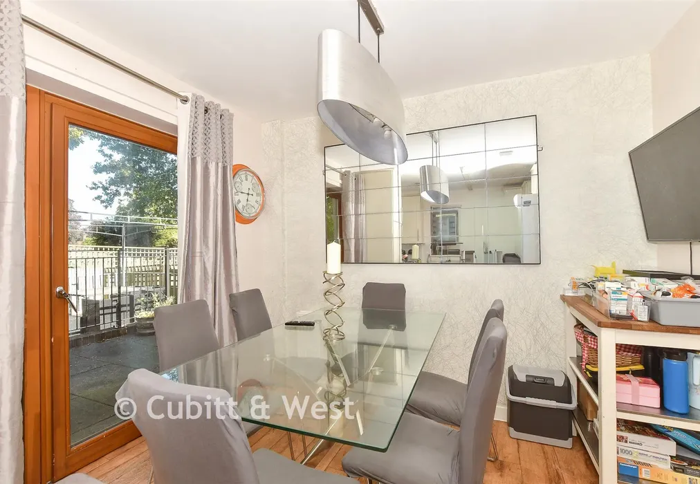 Kitchen/ Diner - Evelyn Clark Square, Forest Row, East Sussex - Wards of Kent