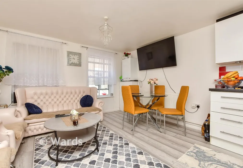 Flat 2 Lounge - Carroways Place, Margate, Kent - Wards of Kent