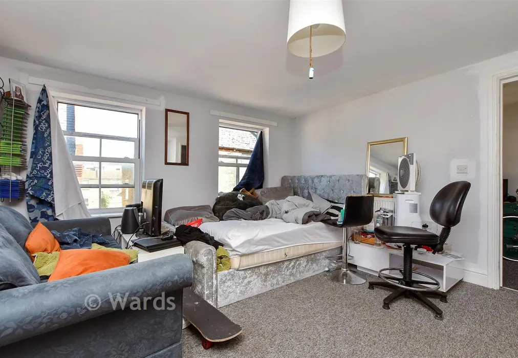 Flat 3 Lounge - Carroways Place, Margate, Kent - Wards of Kent