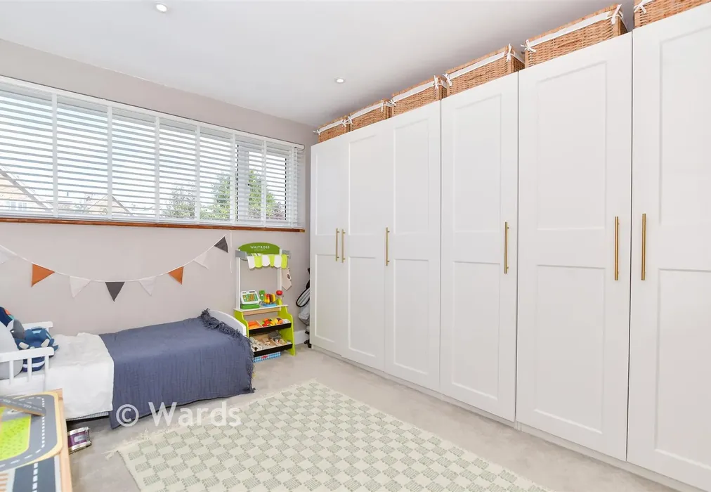 Bedroom 2 - The Almonds, Bearsted, Maidstone, Kent - Wards of Kent