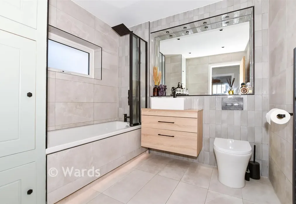Bathroom - The Almonds, Bearsted, Maidstone, Kent - Wards of Kent