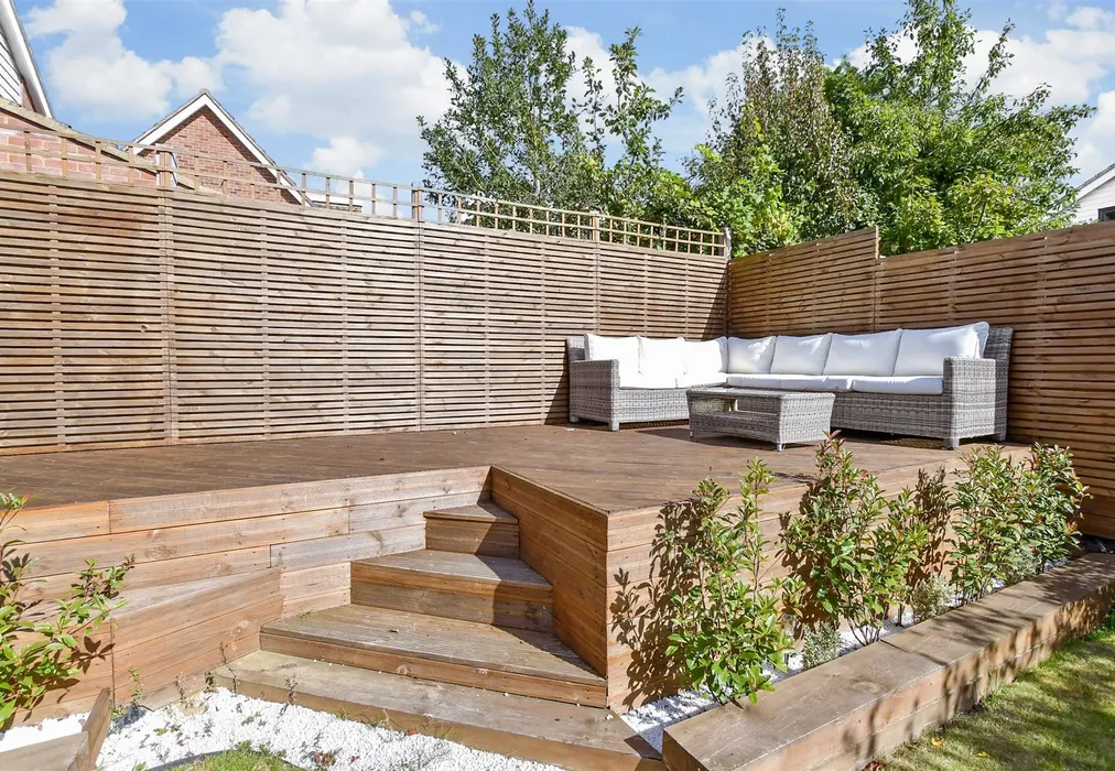 Rear Garden - The Almonds, Bearsted, Maidstone, Kent - Wards of Kent