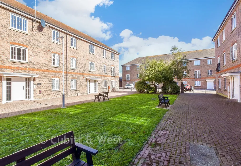 Communal Gardens - The Boulevard, Chichester, West Sussex - Wards of Kent
