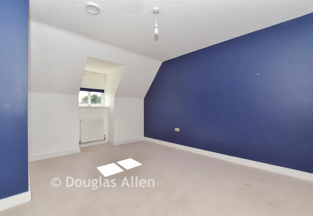 Bedroom 3 - Buckingham Road, Epping, Essex - Wards of Kent