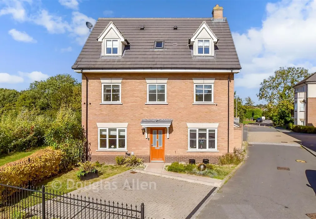 External (Web) - Buckingham Road, Epping, Essex - Wards of Kent