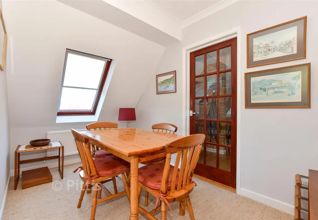 Dining Area - Victoria Avenue, Shanklin, Isle of Wight - Wards of Kent