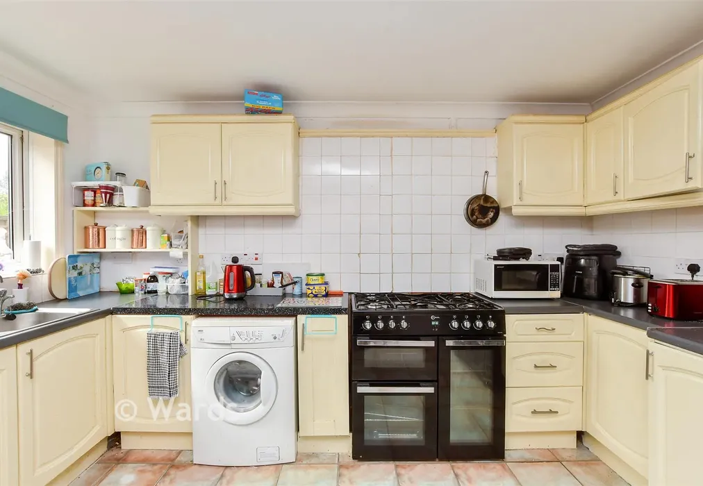 Kitchen/Breakfast Room - St. James Avenue, Ramsgate, Kent - Wards of Kent