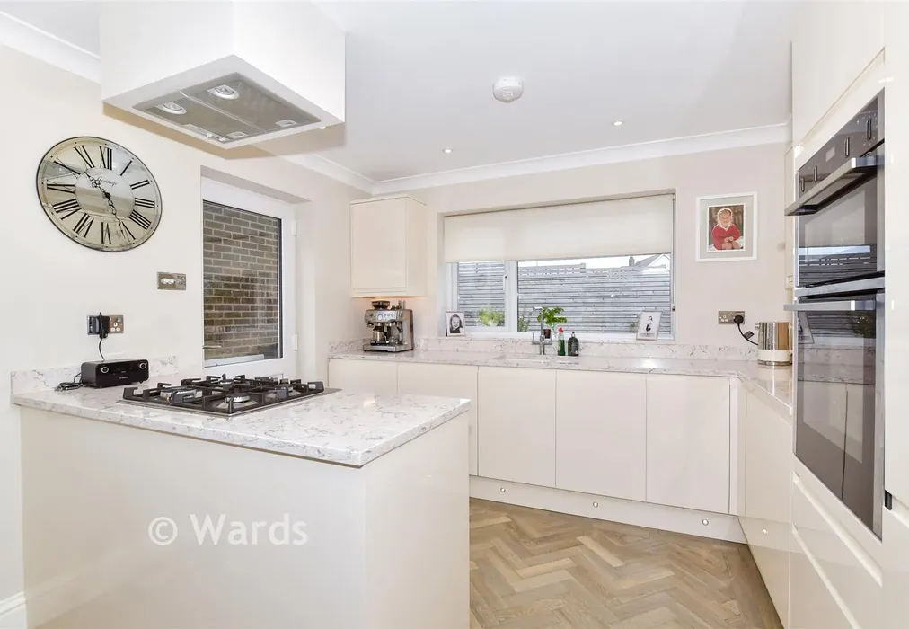 Kitchen/Dining Room - Langdale Rise, Maidstone, Kent - Wards of Kent
