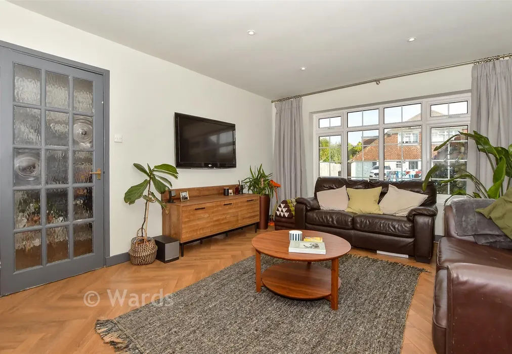 Lounge - Norrington Road, Maidstone, Kent - Wards of Kent