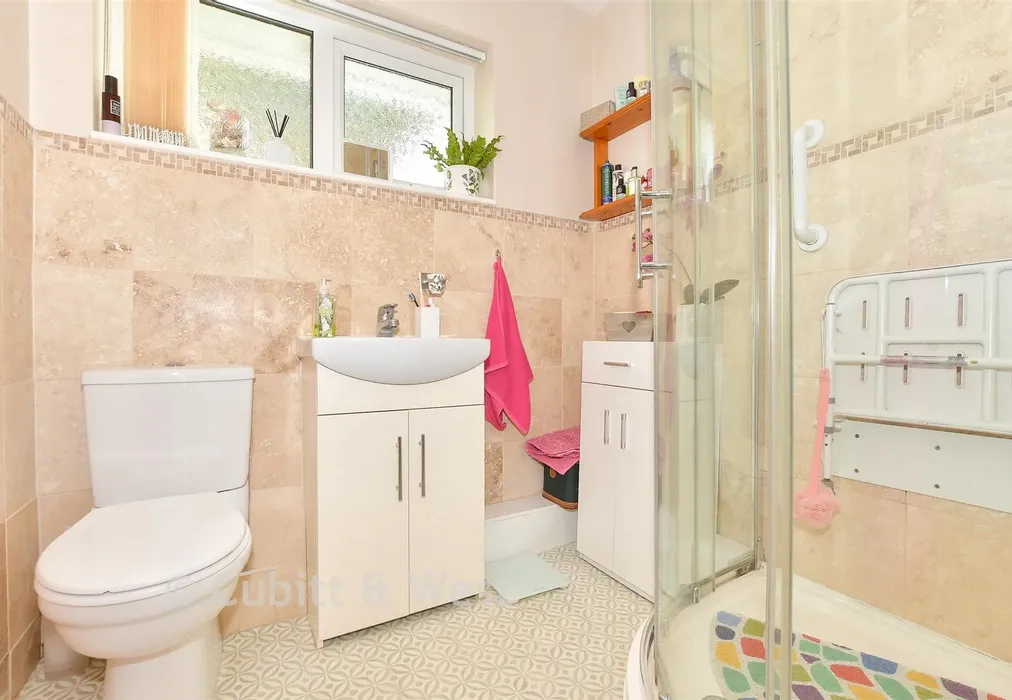 Shower Room - Elim Court Gardens, Crowborough, East Sussex - Wards of Kent